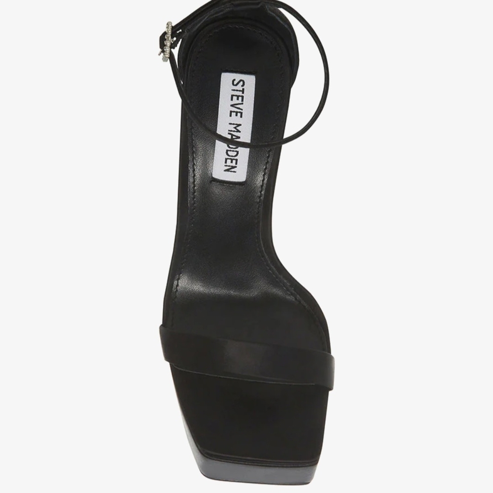 Elegant Black Platform Heels - Picture 6 of 10